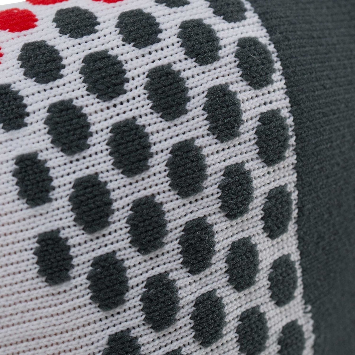 Dotted Ankle Running Socks